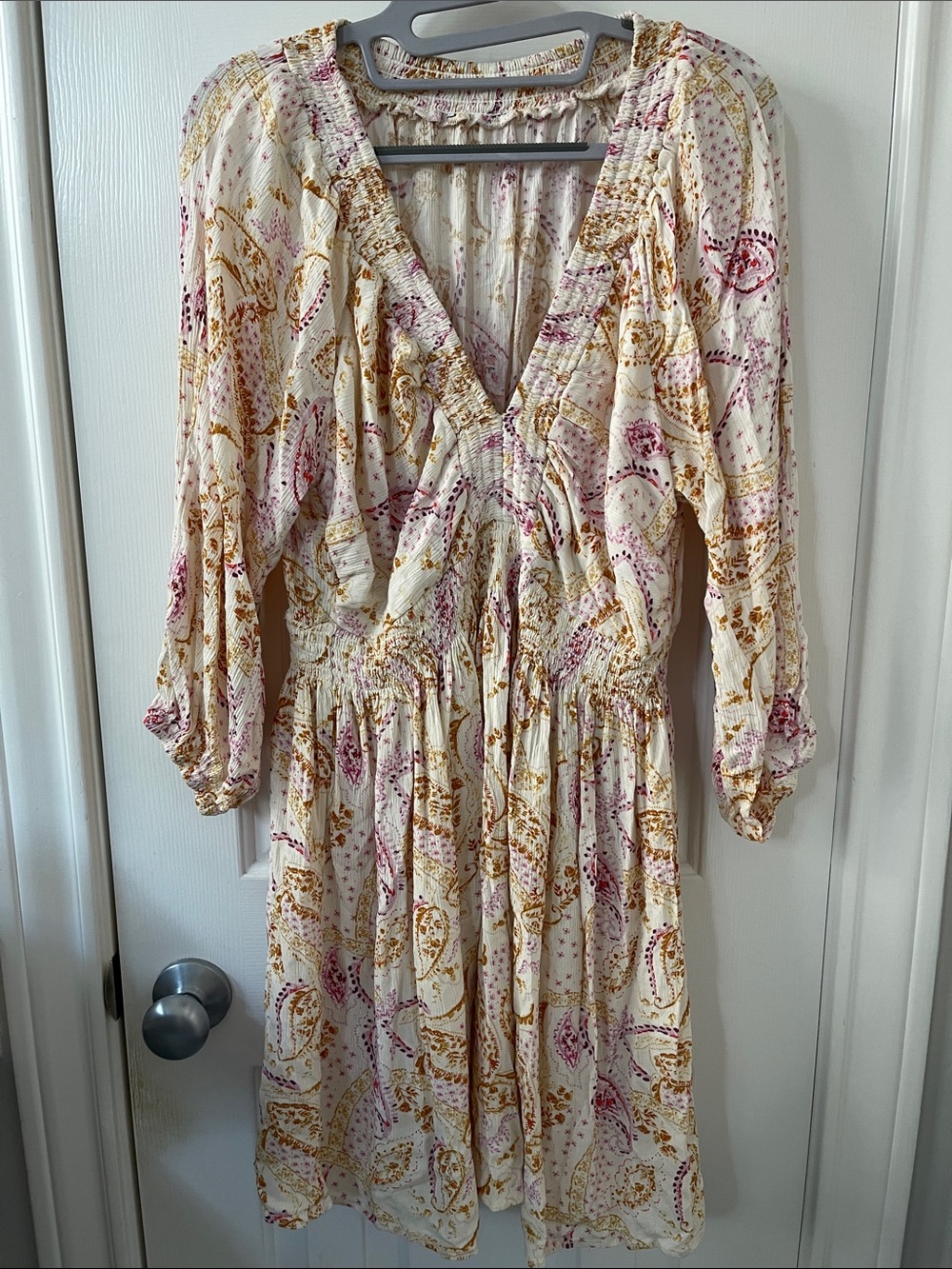 Jessica Simpson Cream V-Neck Paisley Midi Dress with Pink & Gold Accents
